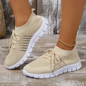 Hillsupshoes Women Casual Plus Size Solid Color Mesh Breathable Flat Sneakers