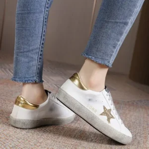 Hillsupshoes Women Fashion Casual Plus Size Star Round Toe Sneakers